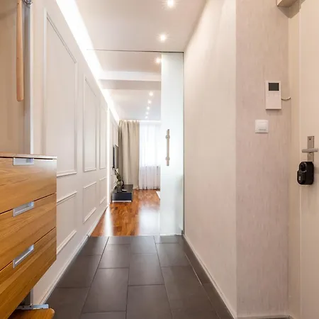 Ah Park Angelinum Ii Apartament